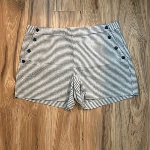 New with tags Banana Republic shorts, gray with navy blue stripes, size 14.